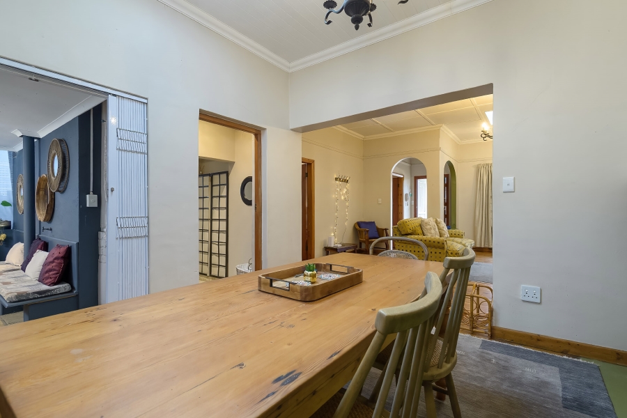 2 Bedroom Property for Sale in Claremont Western Cape